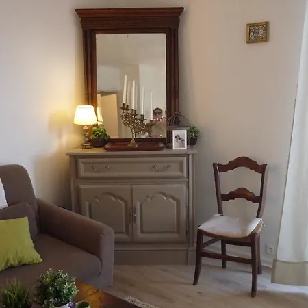Apartman Castagnette *