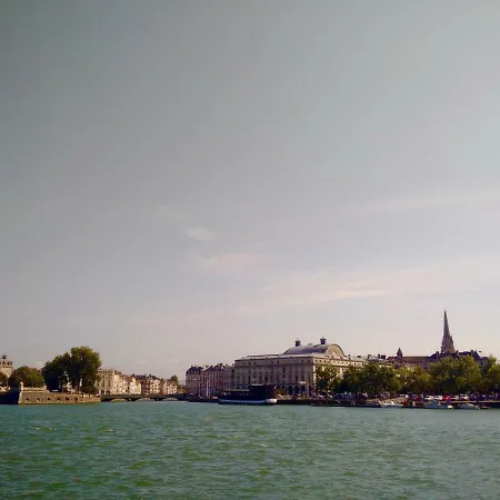 Apartman Castagnette *